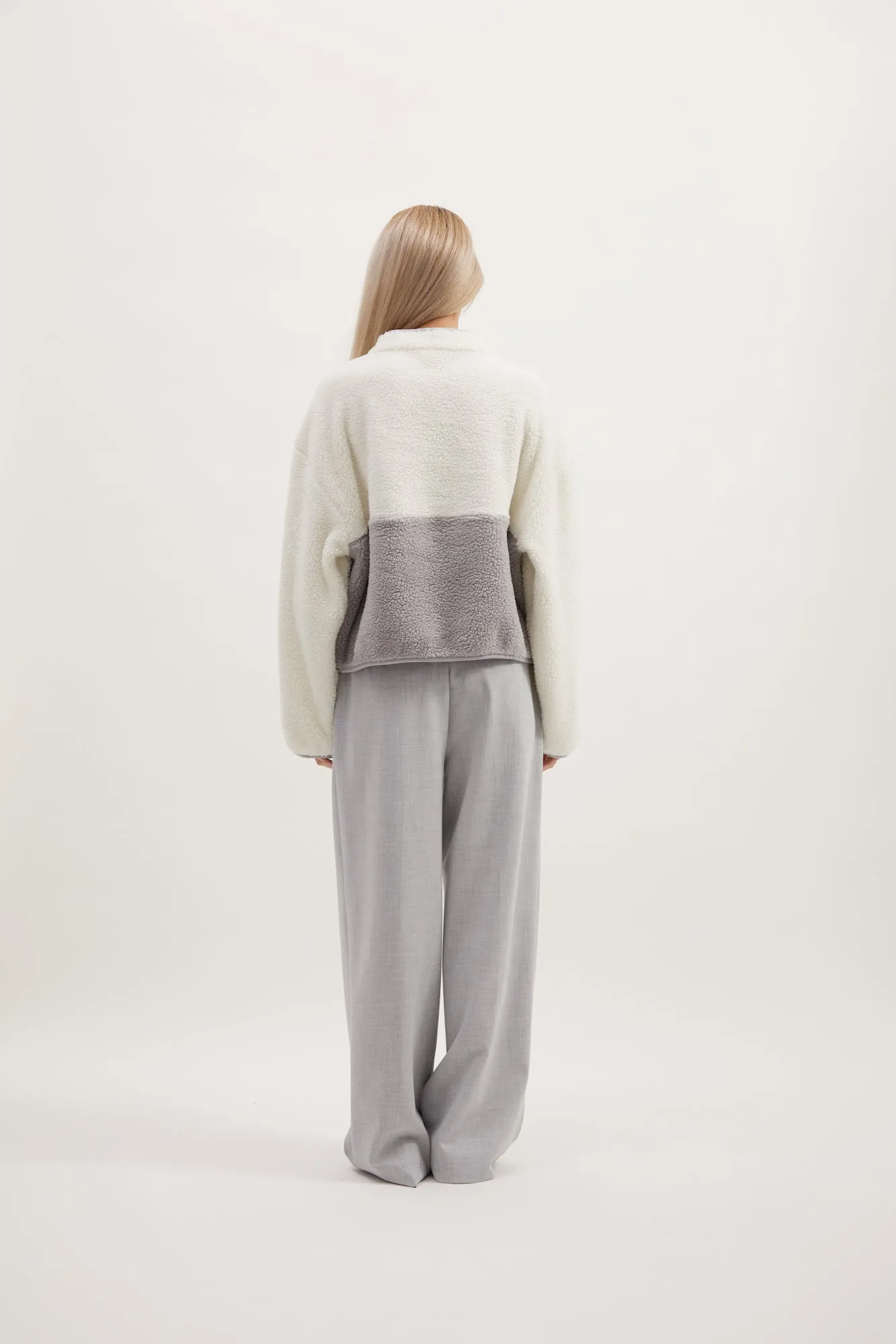 AMBER FLEECE JUMPER - SLATE AND IVORY