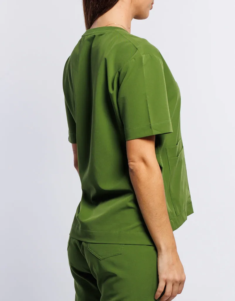 Essential Crewneck Scrub Top - Fern Green