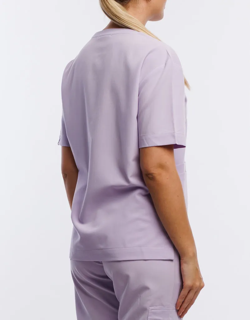 Essential Crewneck Scrub Top - Pastel Lilac