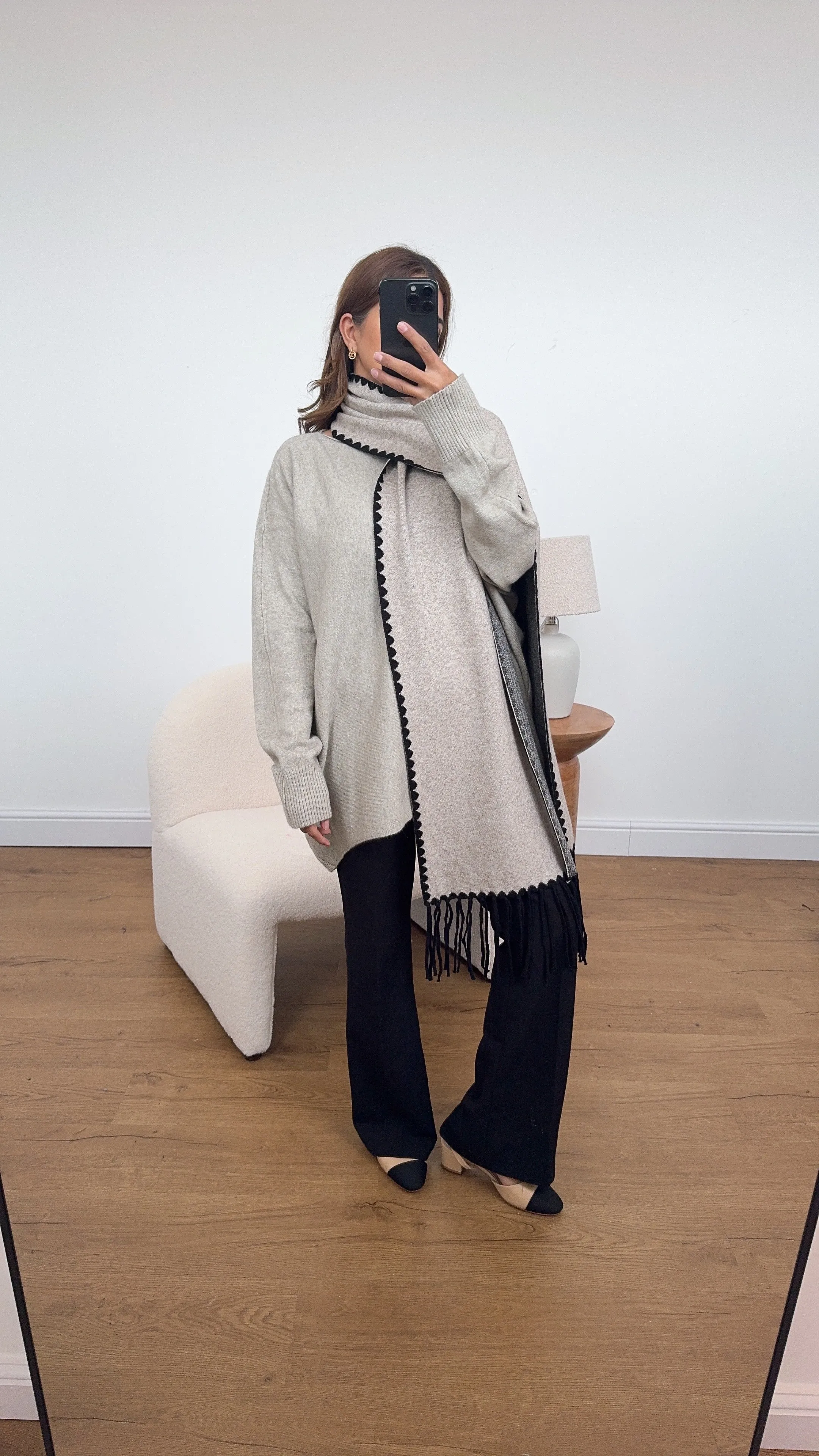 mia jumper with scarf in greige